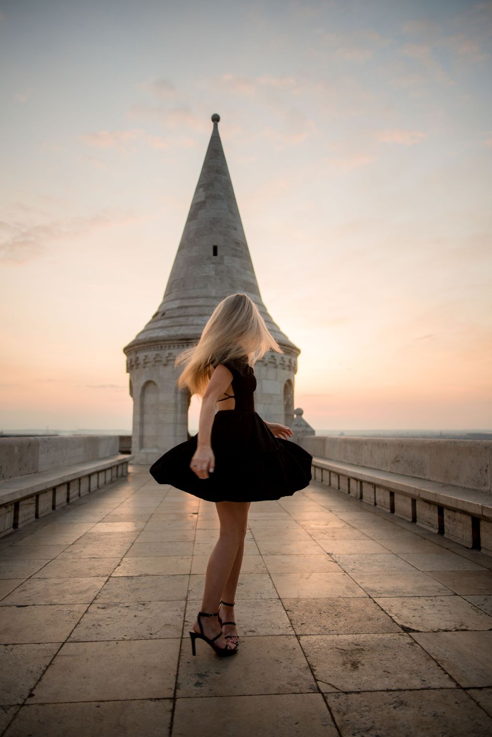 Budapest Photo Shoot — Sunrise Session photograph 38