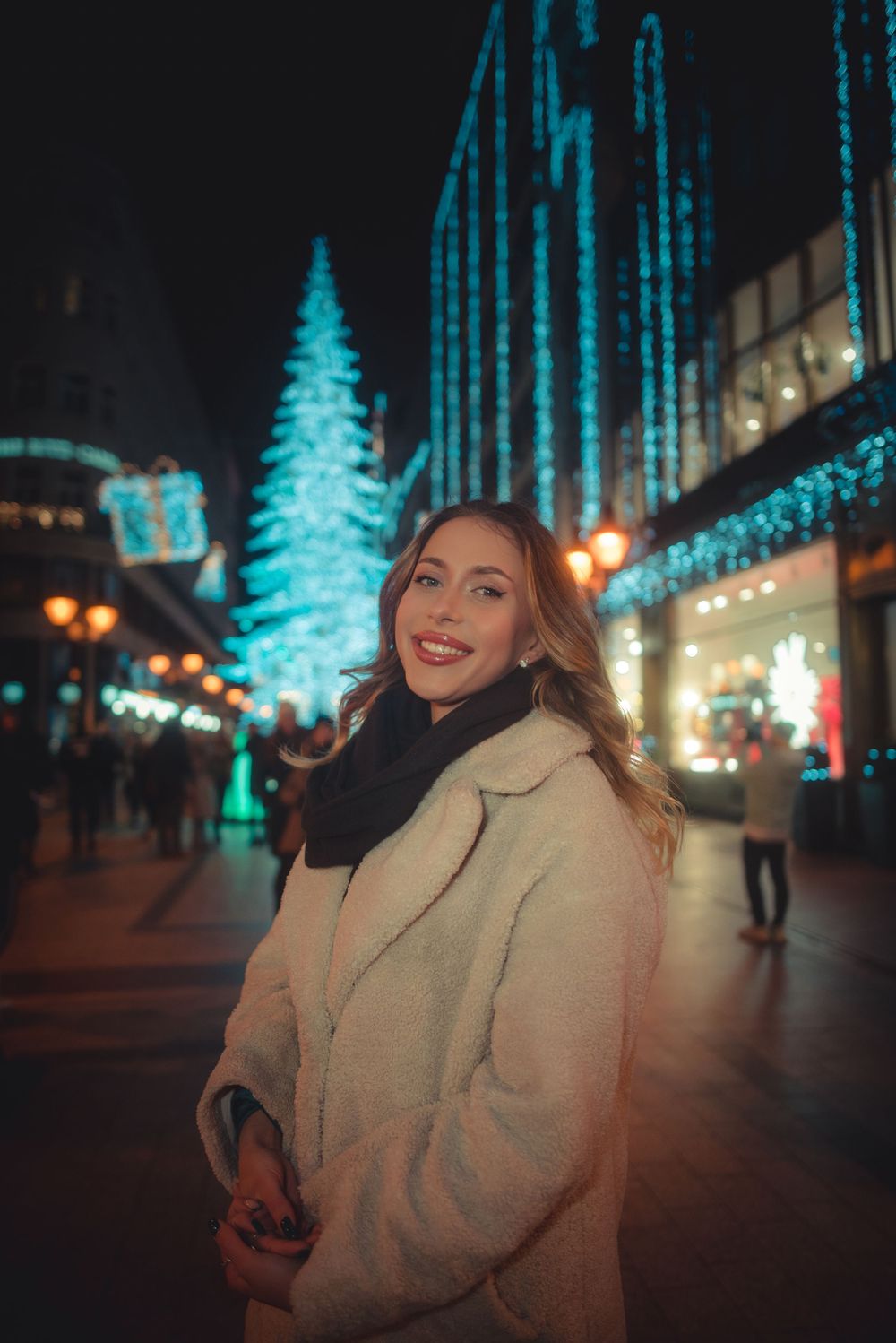 Budapest Photo Shoot — Christmas Market photograph 14