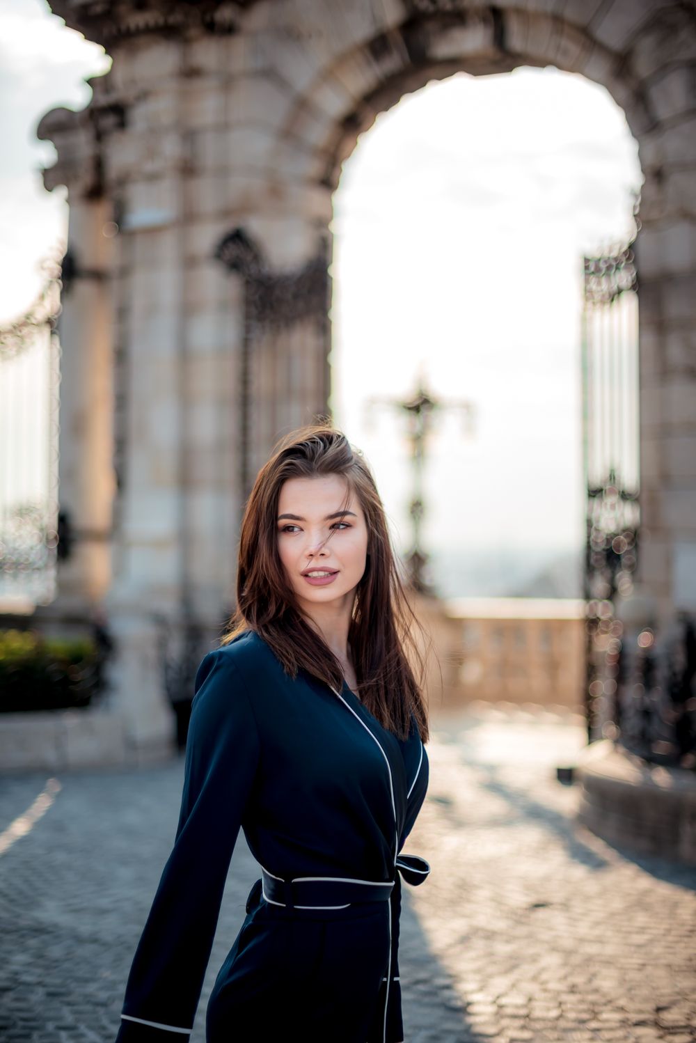 From Solo Traveler to Star: Embracing Confidence in Front of the Camera