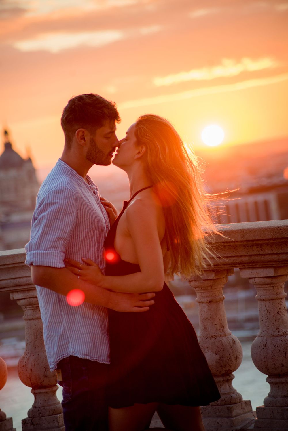 Sunrise or Sunset? The Magic of Light in Budapest Photo Shoots